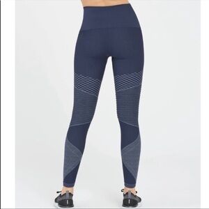 SPANX Look At Me Now Seamless Moto Navy Leggings Sz XS NWOT